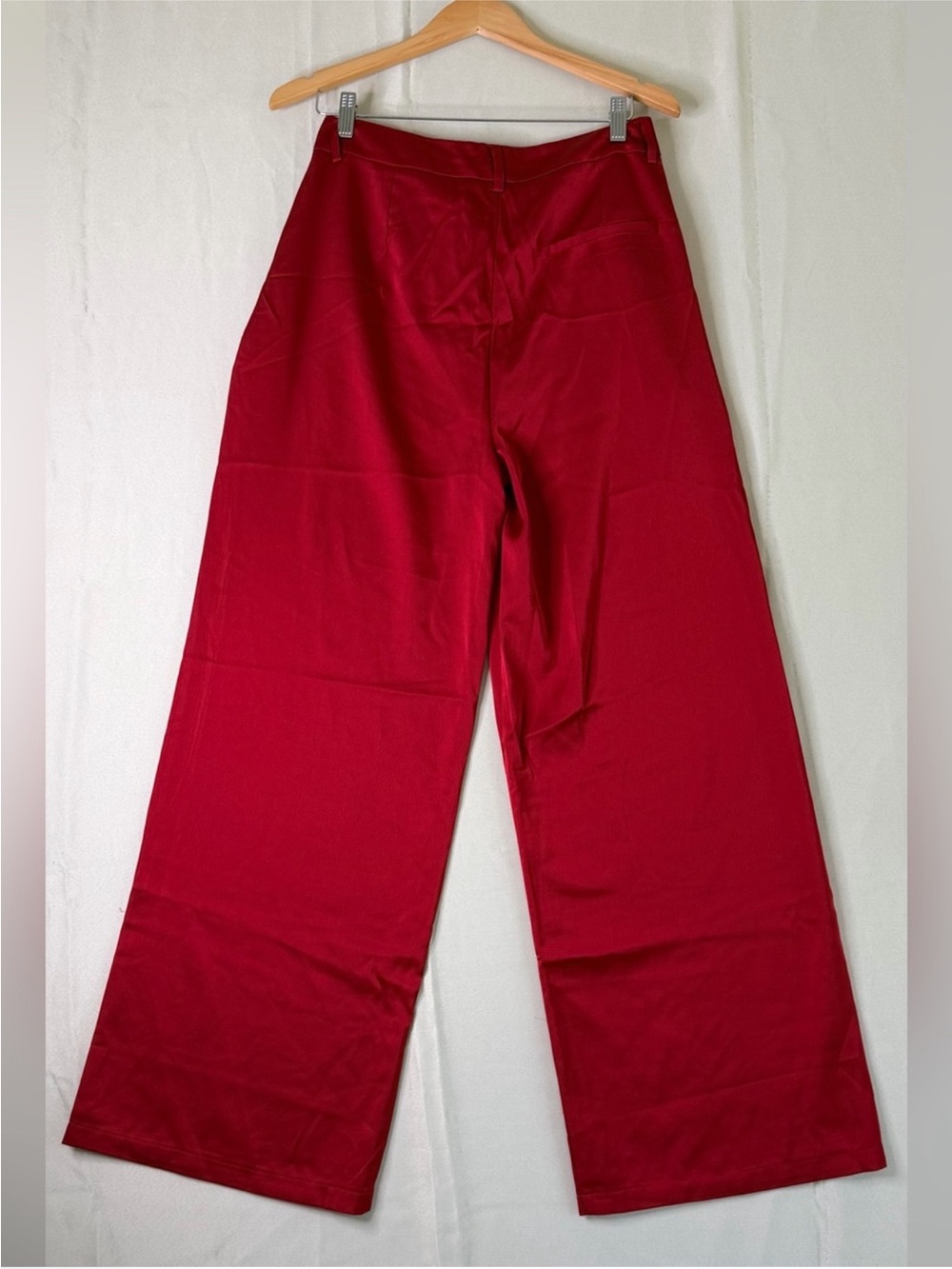 Lulus Modern Approach Red Satin Wide-Leg Pants Size L INWT - Picture 6 of 12